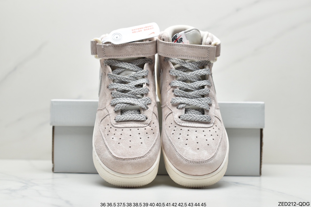 260 耐克Nk Air Force 1’07 Mid 空军一号3M反光中帮休闲板鞋 AA1118-005