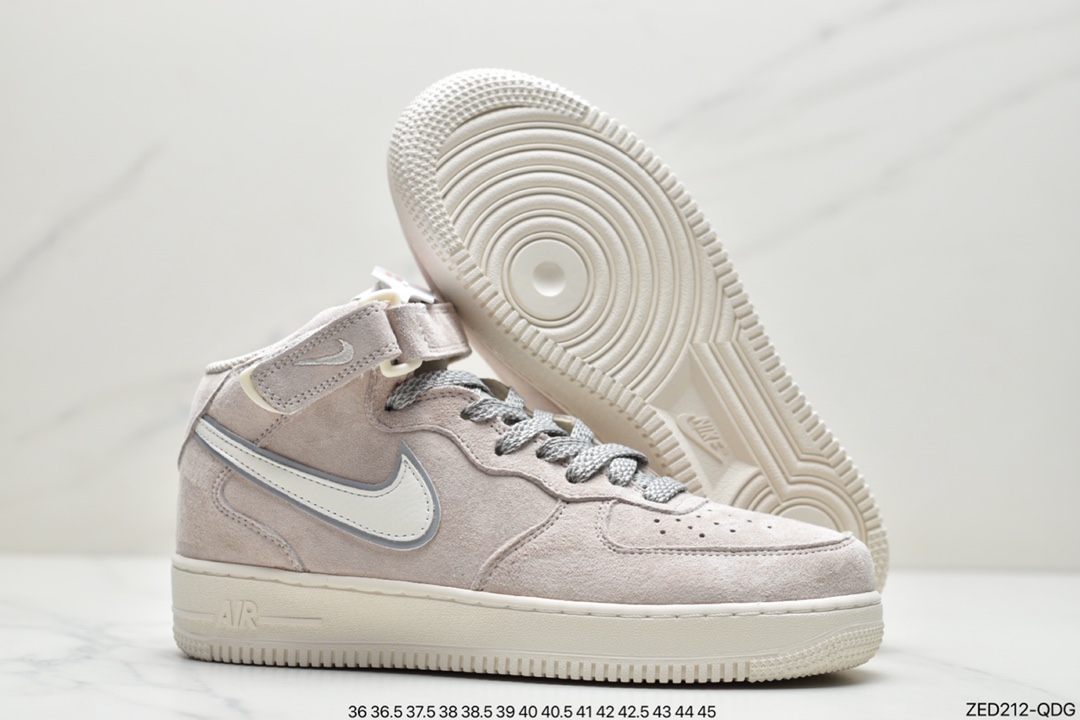 260 耐克Nk Air Force 1’07 Mid 空军一号3M反光中帮休闲板鞋 AA1118-005