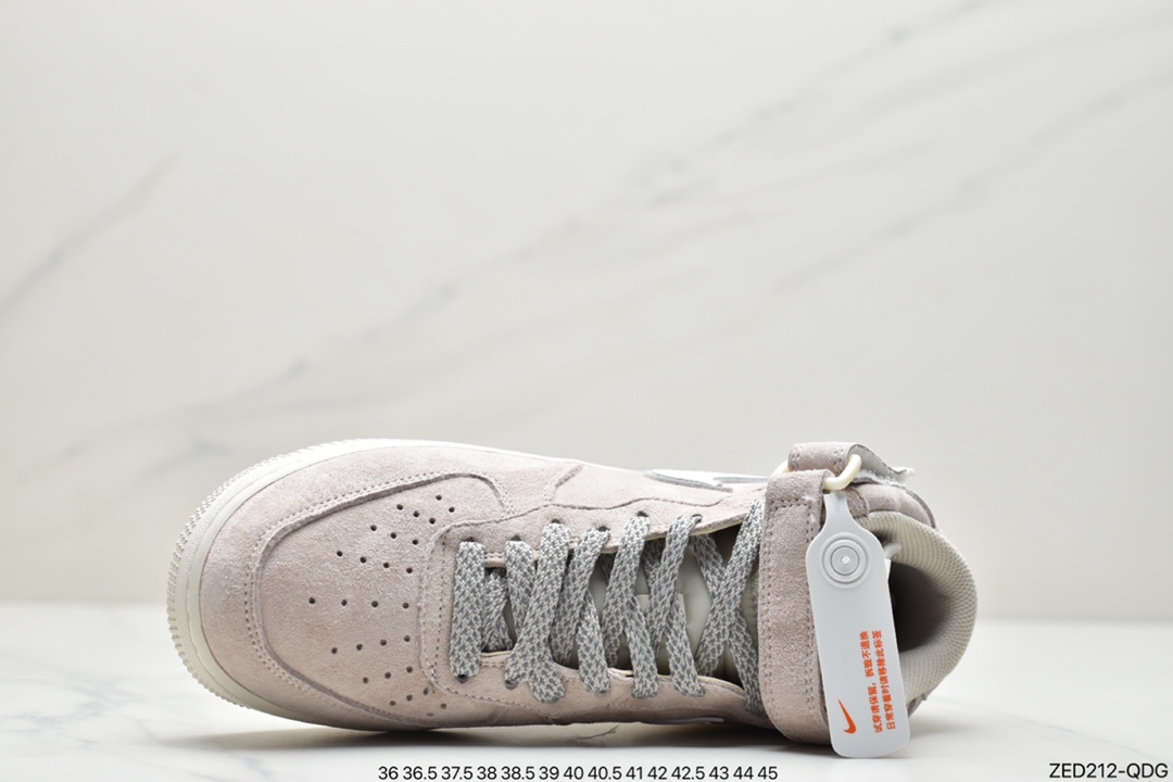 260 耐克Nk Air Force 1’07 Mid 空军一号3M反光中帮休闲板鞋 AA1118-005