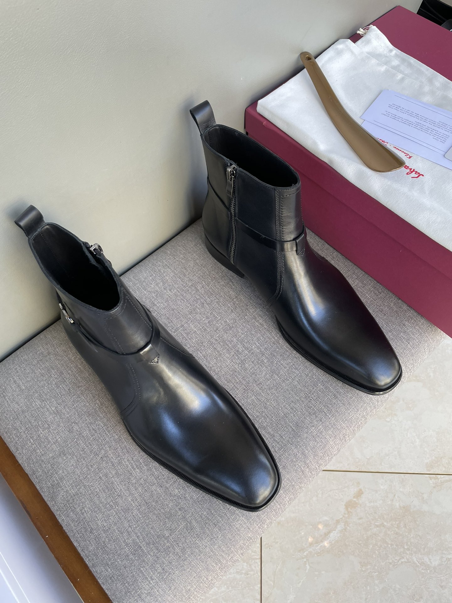 Ferragamo Haute Couture Classic Luxury Leather Shoe Loafer Shoes Ref