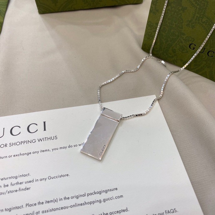 NO:101602,Gucci Gucci 925 sterling silver classic rectangular brand pendant necklace size 55cm box chain, Gucci necklace, gucci, gucci, necklace, pure silver19860909Gucci古驰925纯银经典长方牌吊坠项链 尺寸55cm 盒仔链,古驰项链,gucci,gucci,necklace,pure silver,Jewelry