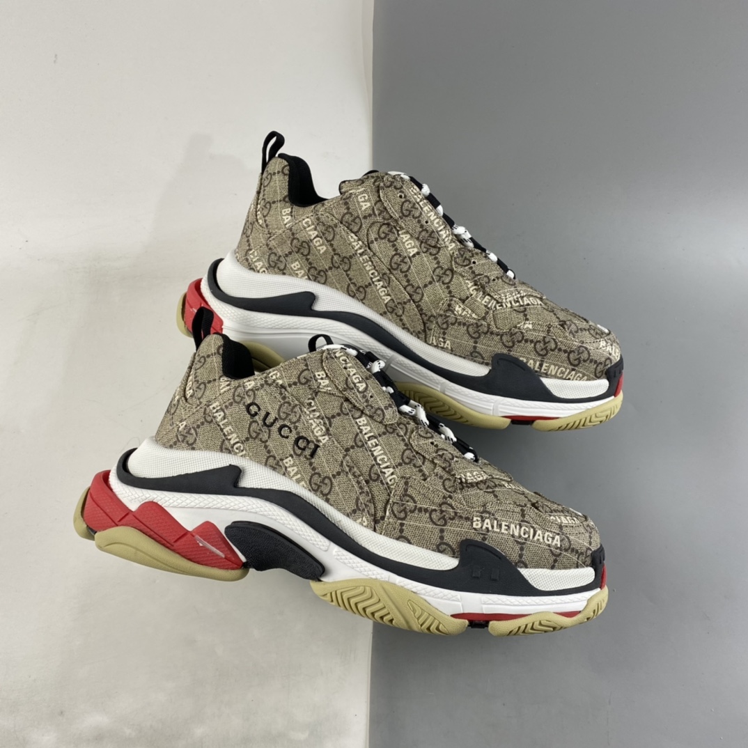 P480 Gucci x Balenciaga Triple S Clear Sole Sneaker”The Hacker Project” 681067 UMO20 9766