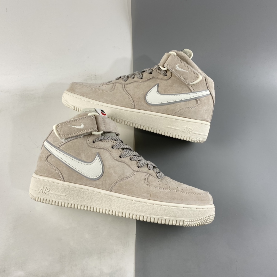 P260  NIKE Air Force 1’07 Mid 空军一号3M反光中帮休闲板鞋 AA1118-005