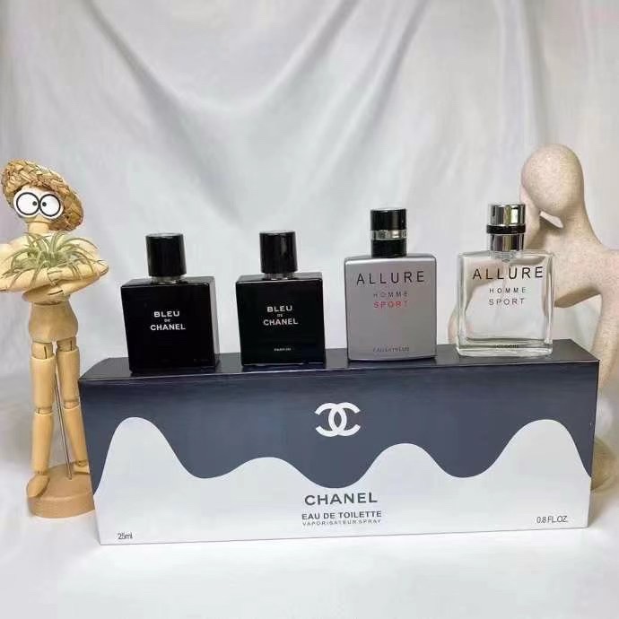 Chanel Men's Fragrance Set: Bleu de Chanel & Allure Homme Sport - 4 x 25ml 2 i1638779637 5782 0