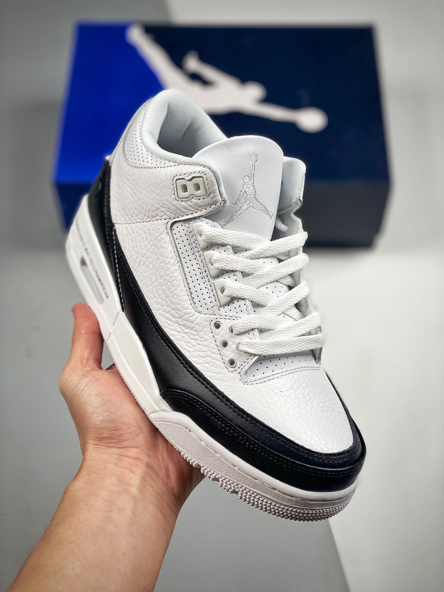 Air Jordan 3 colaboración con Hiroshi Fujiwara, el rey de la relación calidad-precio de gama media, lanzamien…