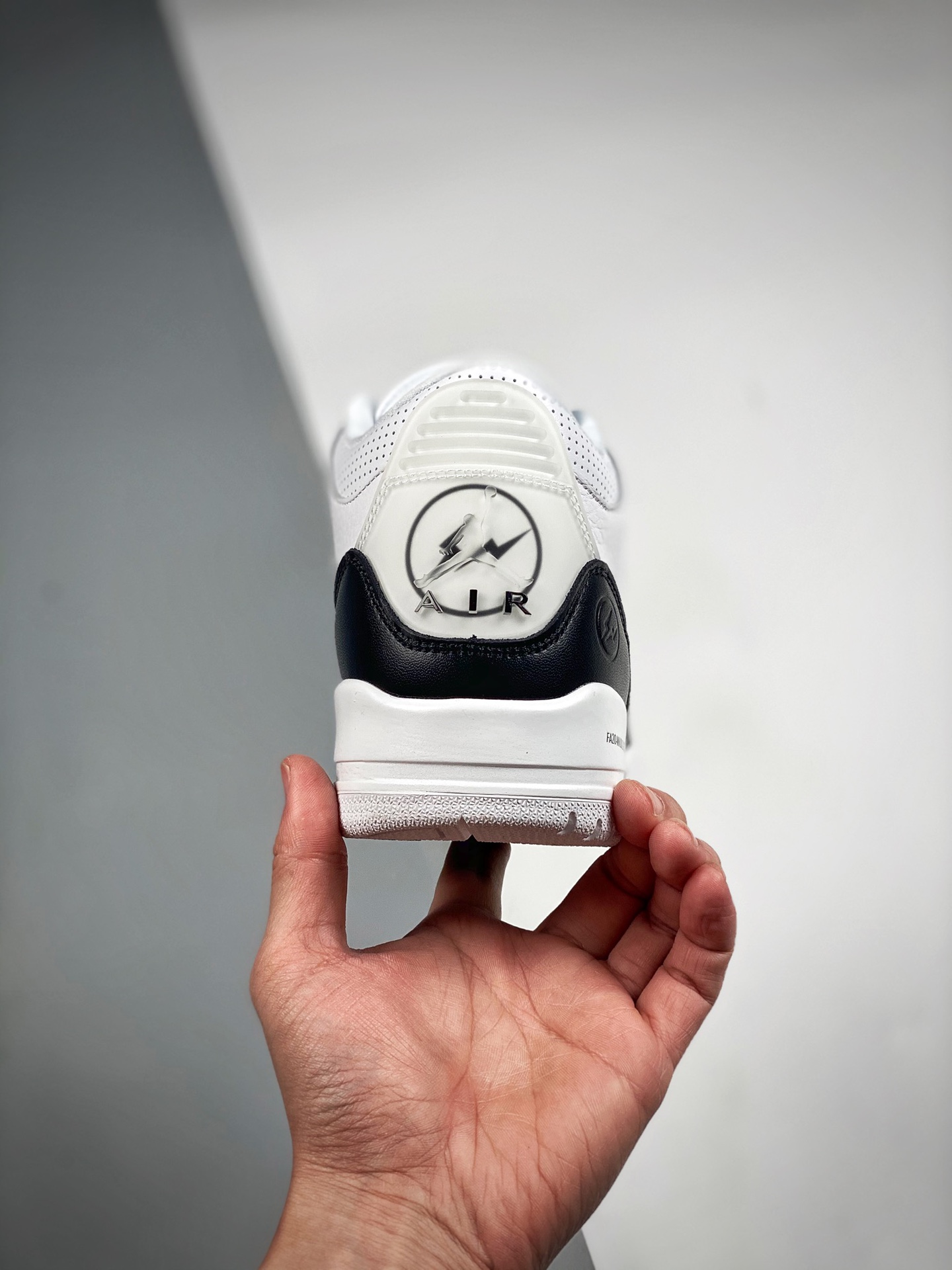 Miniatura 8