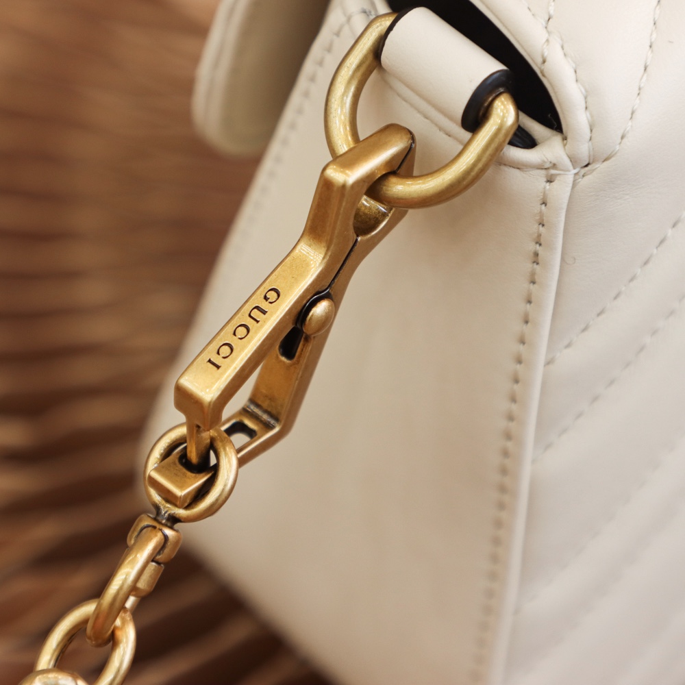 GUCCI ๐๐ ๐๐๐ซ๐ฆ๐จ๐ง๐ญ ๐๐ข๐ง๐ข ้ฎๅทฎๅ
547260็ฝ่ฒ
