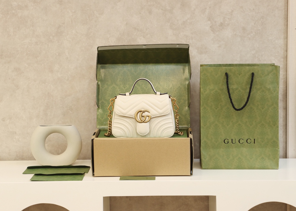 GUCCI ๐๐ ๐๐๐ซ๐ฆ๐จ๐ง๐ญ ๐๐ข๐ง๐ข ้ฎๅทฎๅ
547260็ฝ่ฒ