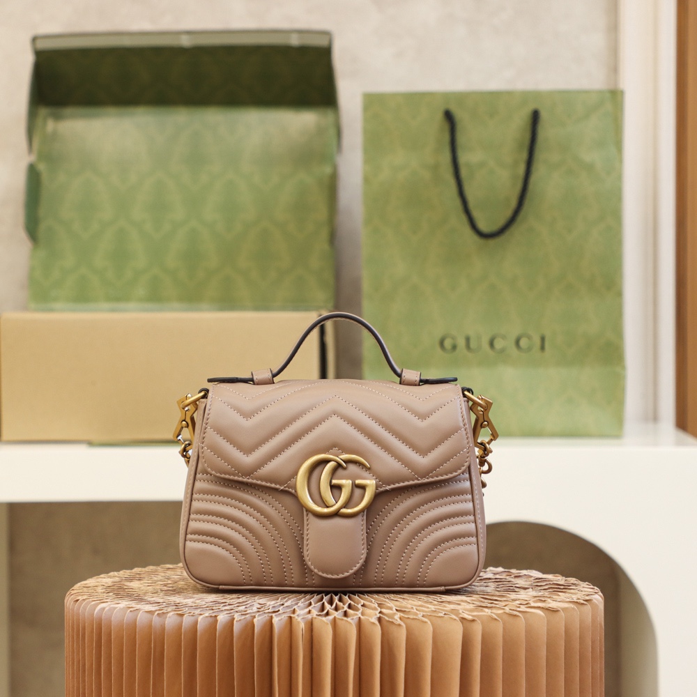 GUCCI ๐๐ ๐๐๐ซ๐ฆ๐จ๐ง๐ญ ๐๐ข๐ง๐ข ้ฎๅทฎๅ
547260ๅฅถ่ถ่ฒ