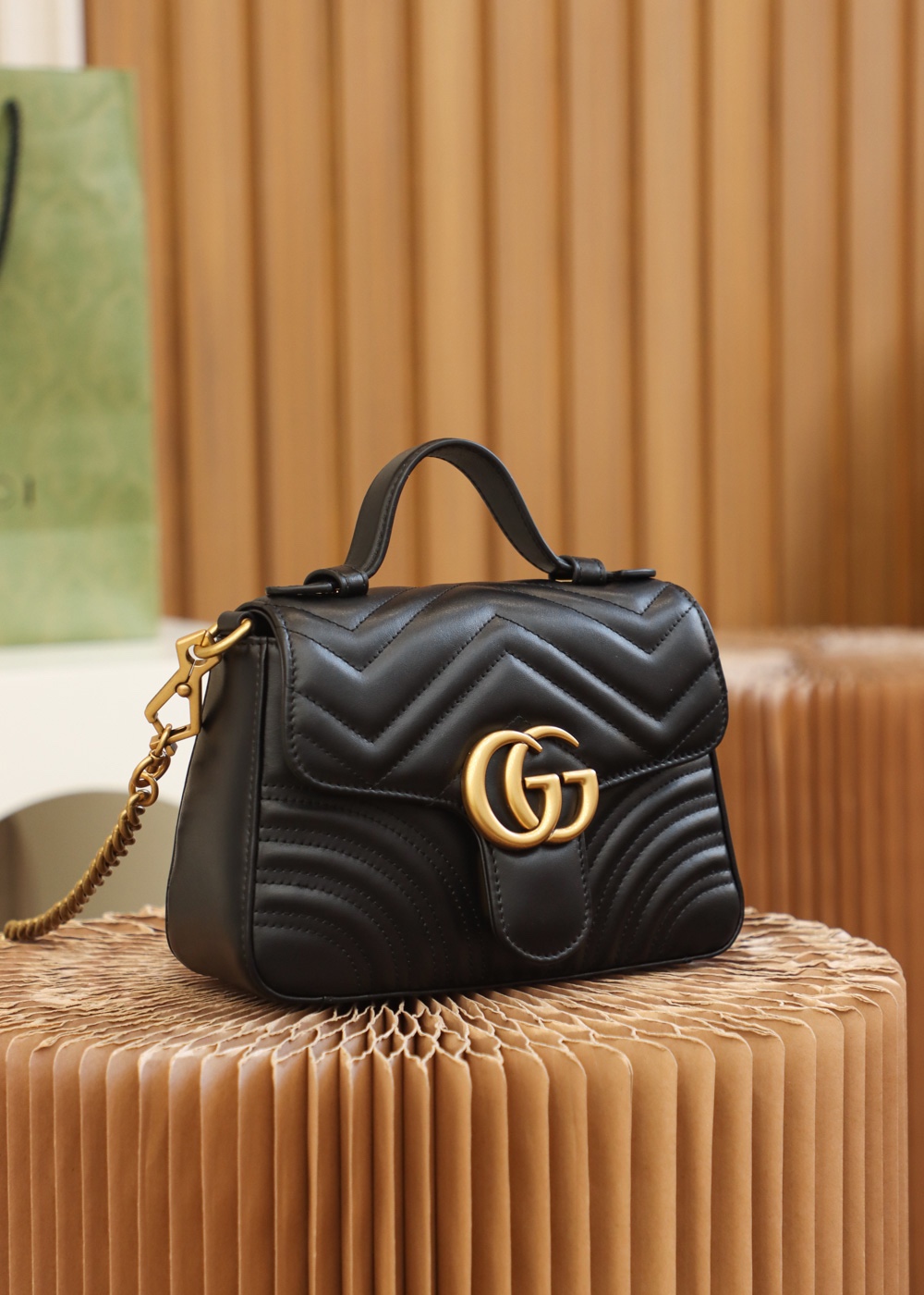 GUCCI ๐๐ ๐๐๐ซ๐ฆ๐จ๐ง๐ญ ๐๐ข๐ง๐ข ้ฎๅทฎๅ
547260้ป่ฒ