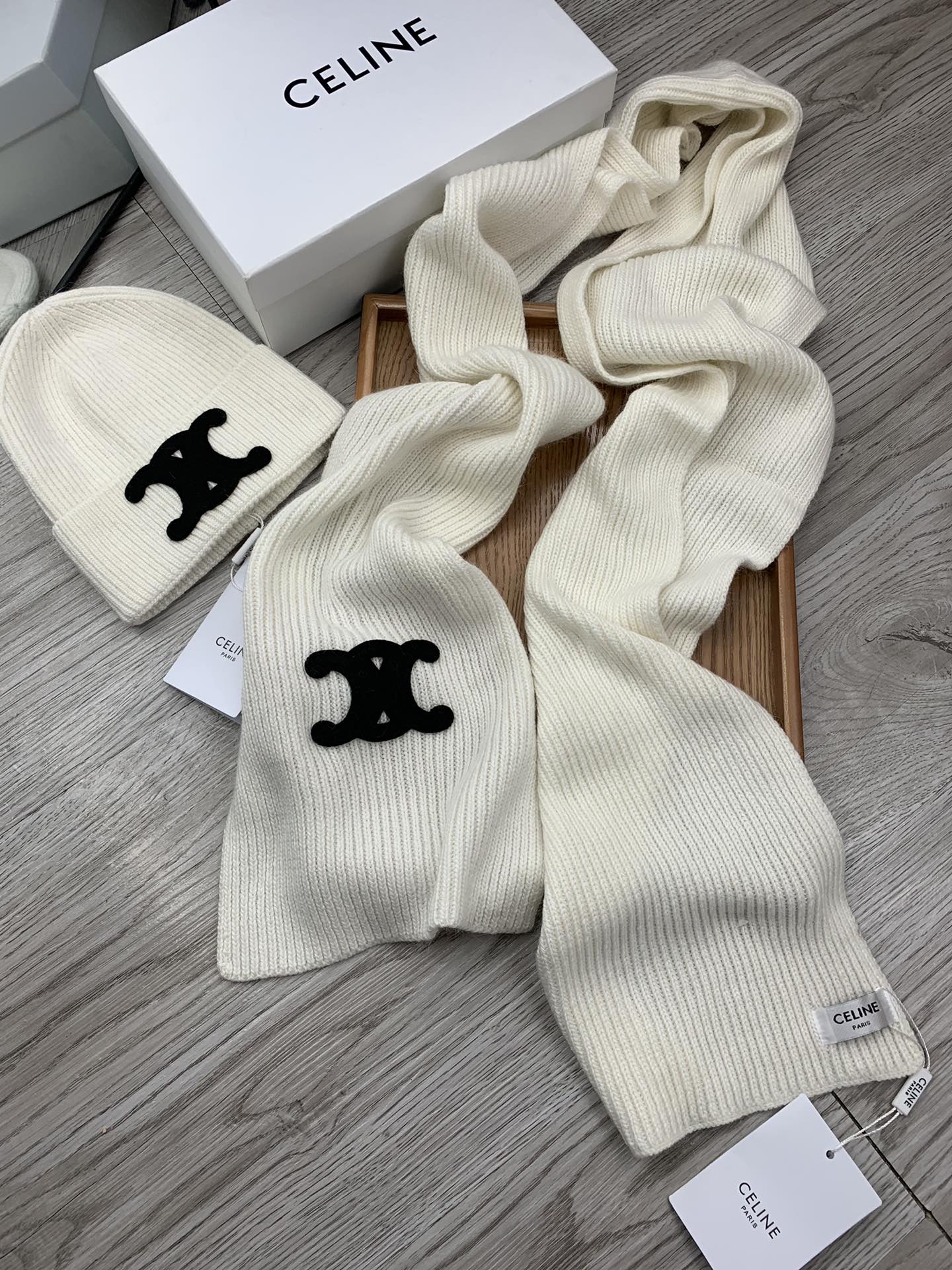 🌹。赛琳。【羊毛套装帽子】经典套装帽子！帽子➕围巾！材质：70%羊毛➕30%兔毛。暖暖哒超级舒服～冬日小