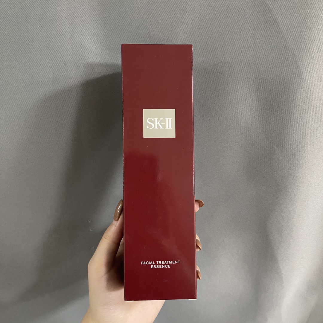 SK-II Facial Treatment Essence 230ml - Enhance Your Skin's Radiance 1 i1638801827 7485 0