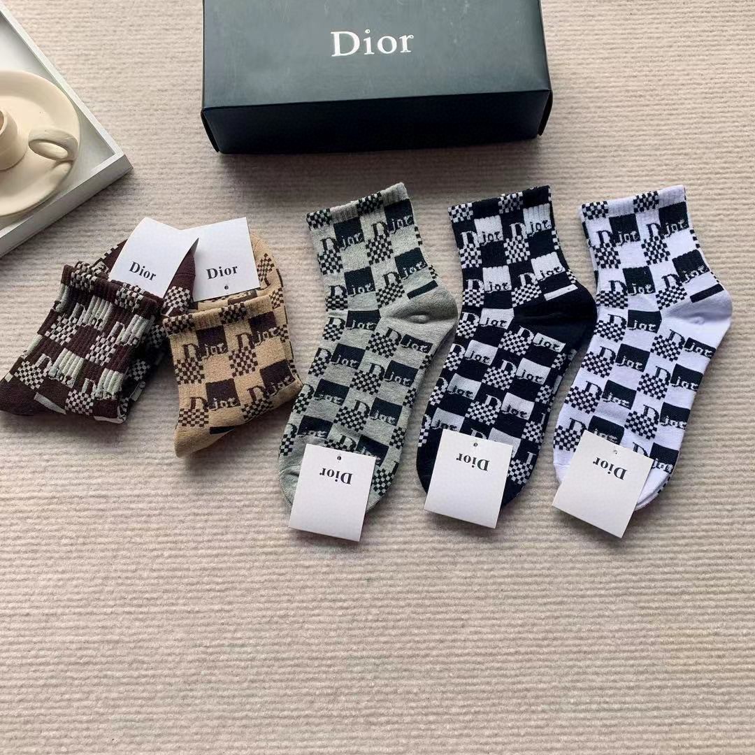 配包装一盒5双Dior迪奥新款字母罗