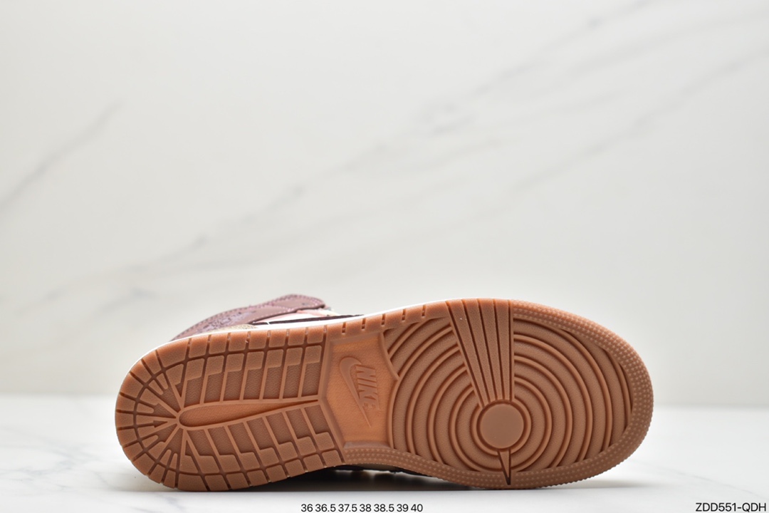 230  耐克Nike Air Jordan 1 Mid”Tan/Red beans”AJ1乔丹一代中帮经典复古文化休闲运动篮球鞋DO7440-821