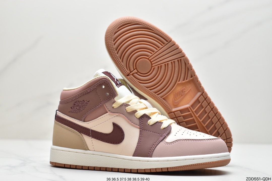 230  耐克Nike Air Jordan 1 Mid”Tan/Red beans”AJ1乔丹一代中帮经典复古文化休闲运动篮球鞋DO7440-821