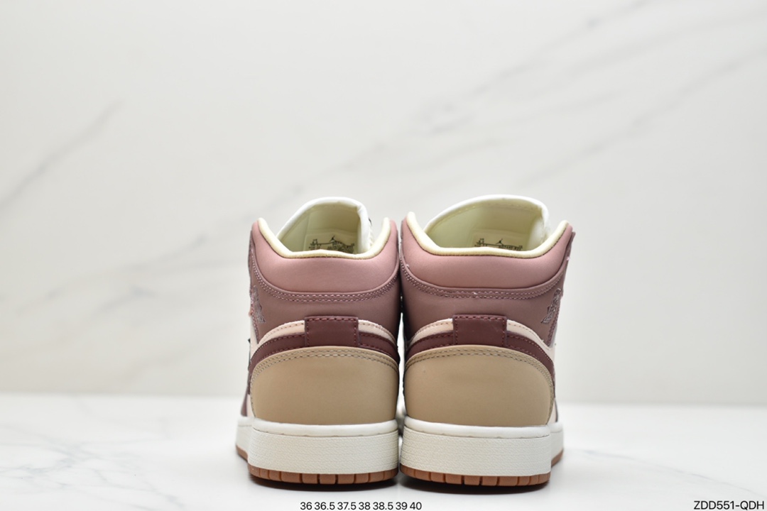 230  耐克Nike Air Jordan 1 Mid”Tan/Red beans”AJ1乔丹一代中帮经典复古文化休闲运动篮球鞋DO7440-821