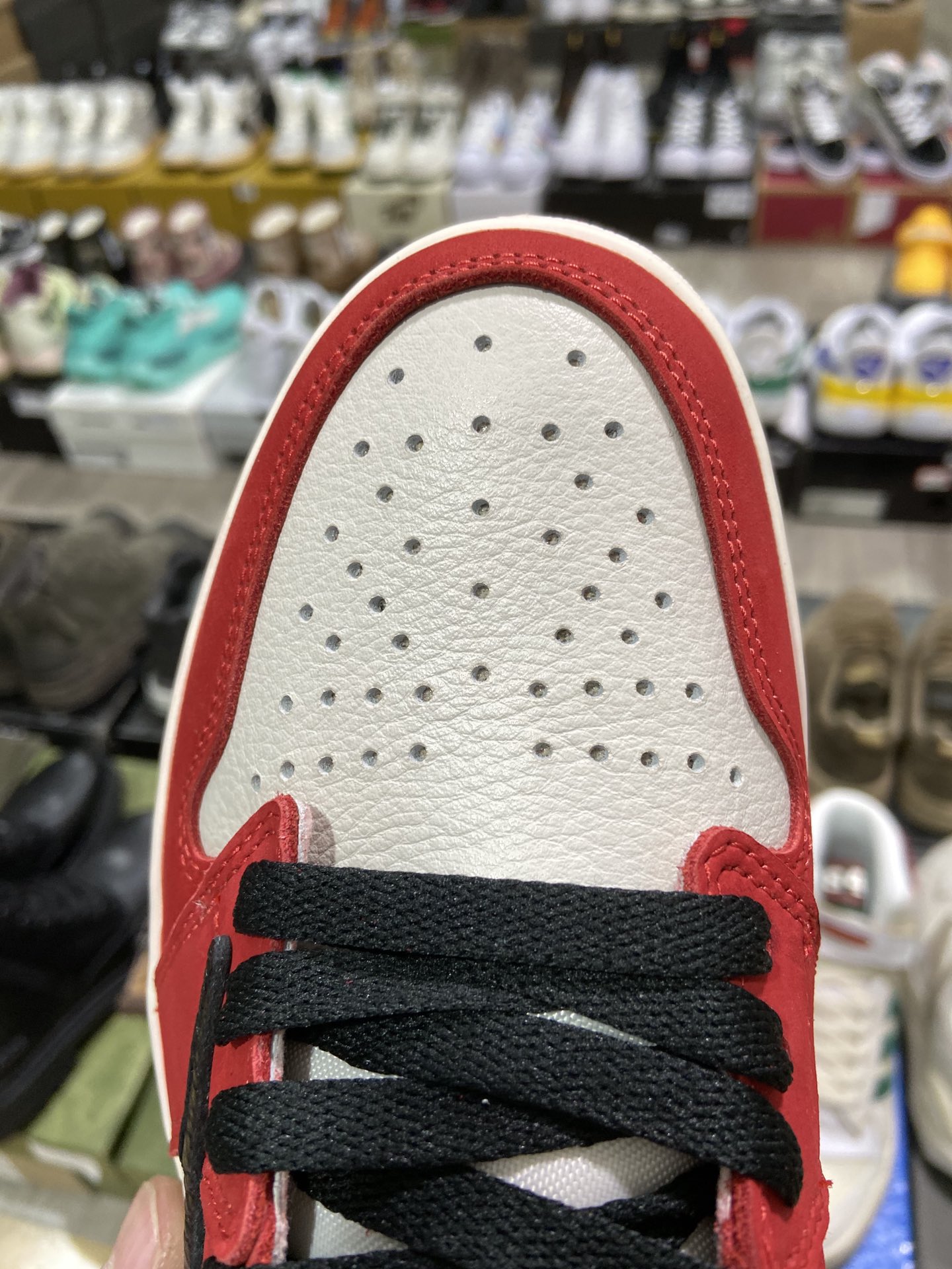 400纯原 乘当红说唱歌手·特拉维斯·斯科特Travis Scott x Nike Air Jordan 1 High Retro OGChicago CD4487-100