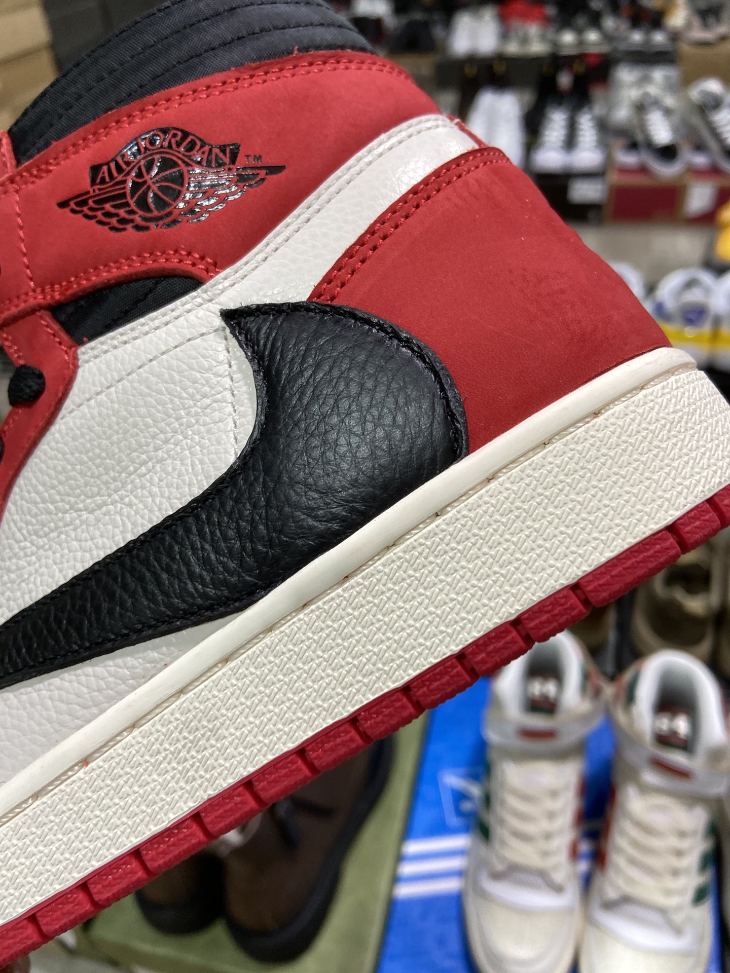 400纯原 乘当红说唱歌手·特拉维斯·斯科特Travis Scott x Nike Air Jordan 1 High Retro OGChicago CD4487-100