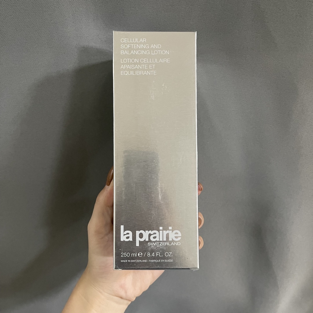 诺悠翩雅 Loro Piana 高定典藏名品高定成衣时装外套连衣裙衬衫T恤 #2098819B