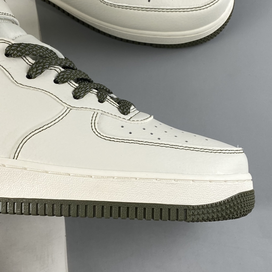 P260  NIKE Air Force 1’07 Mid 米白军绿 满天星 空军一号中帮休闲板鞋 RD6698-123