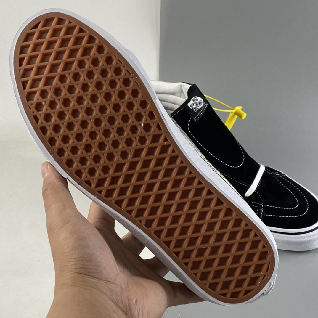 P160  Vans Sk8-Hi 万斯小熊饼干高帮休闲板鞋 VN0A4BV8BCM