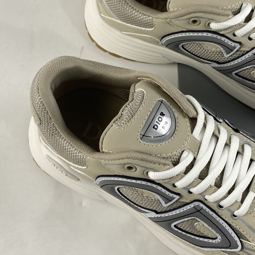 P420 Dior B30 Microfiber Mesh 全新B30 CD系列情侣款运动鞋 LY66140