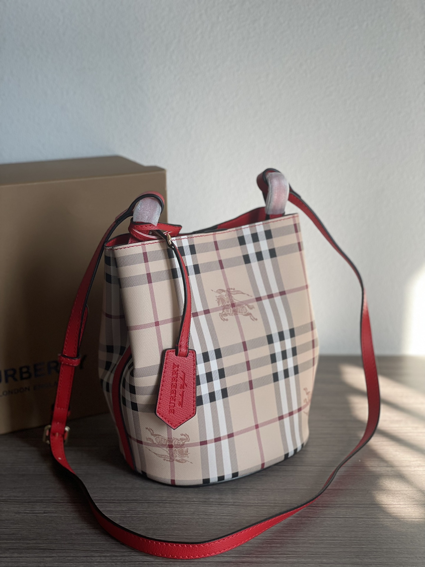 [Burberry Women