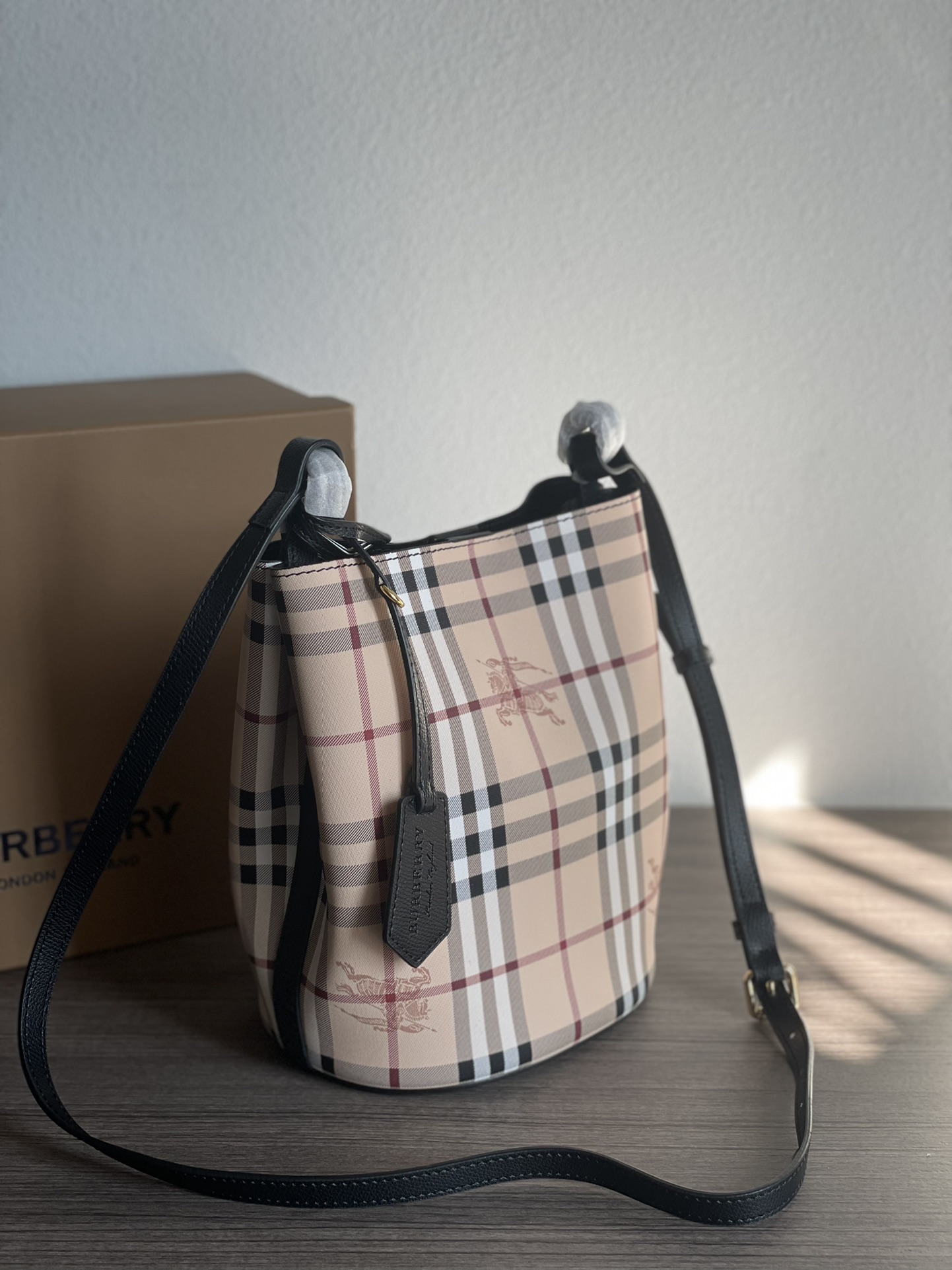 [Burberry Women