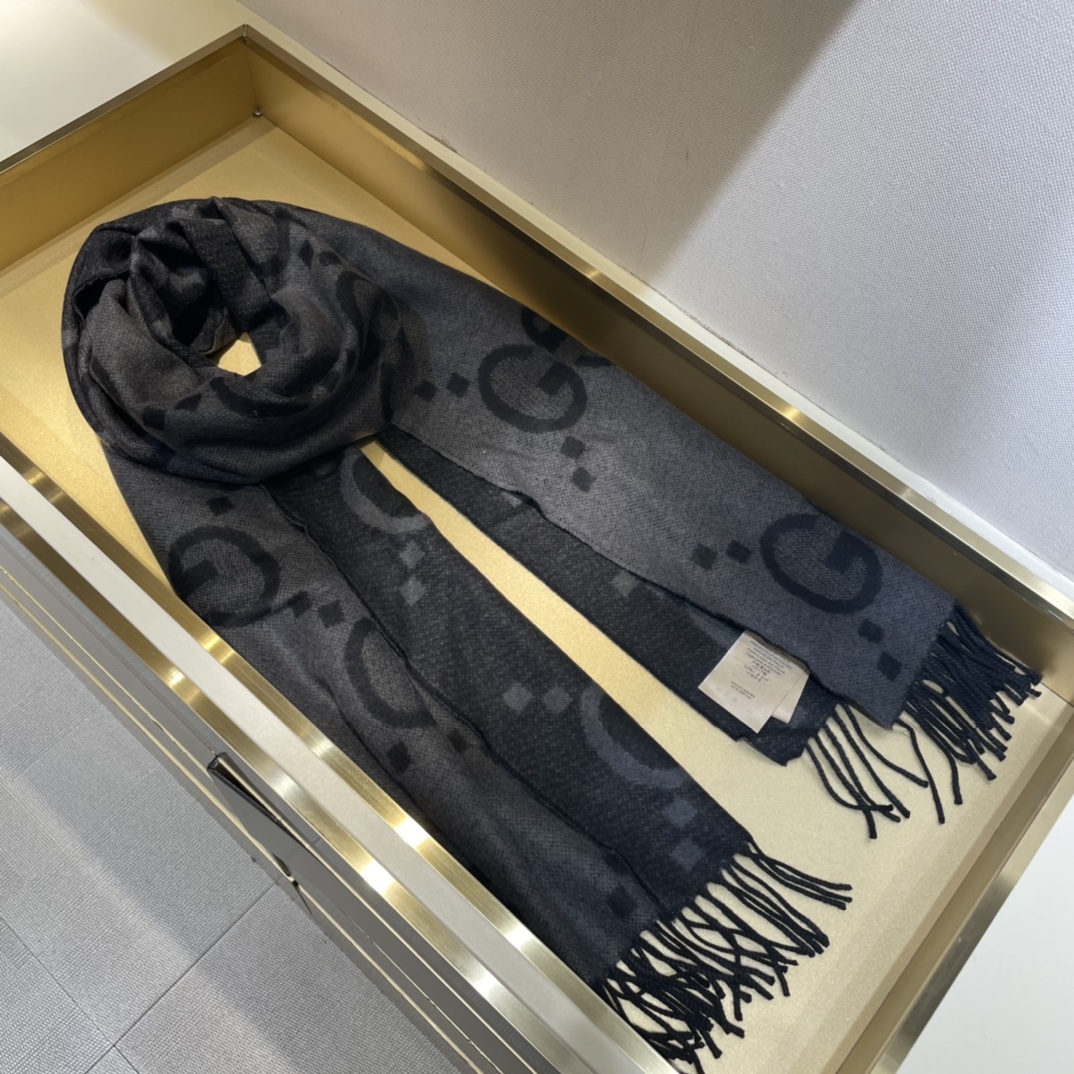 Gucci Jacquard Cashmere Scarf, 200x45cm, Gray/Black - Iconic Luxury 4 i1638852832 4373 2