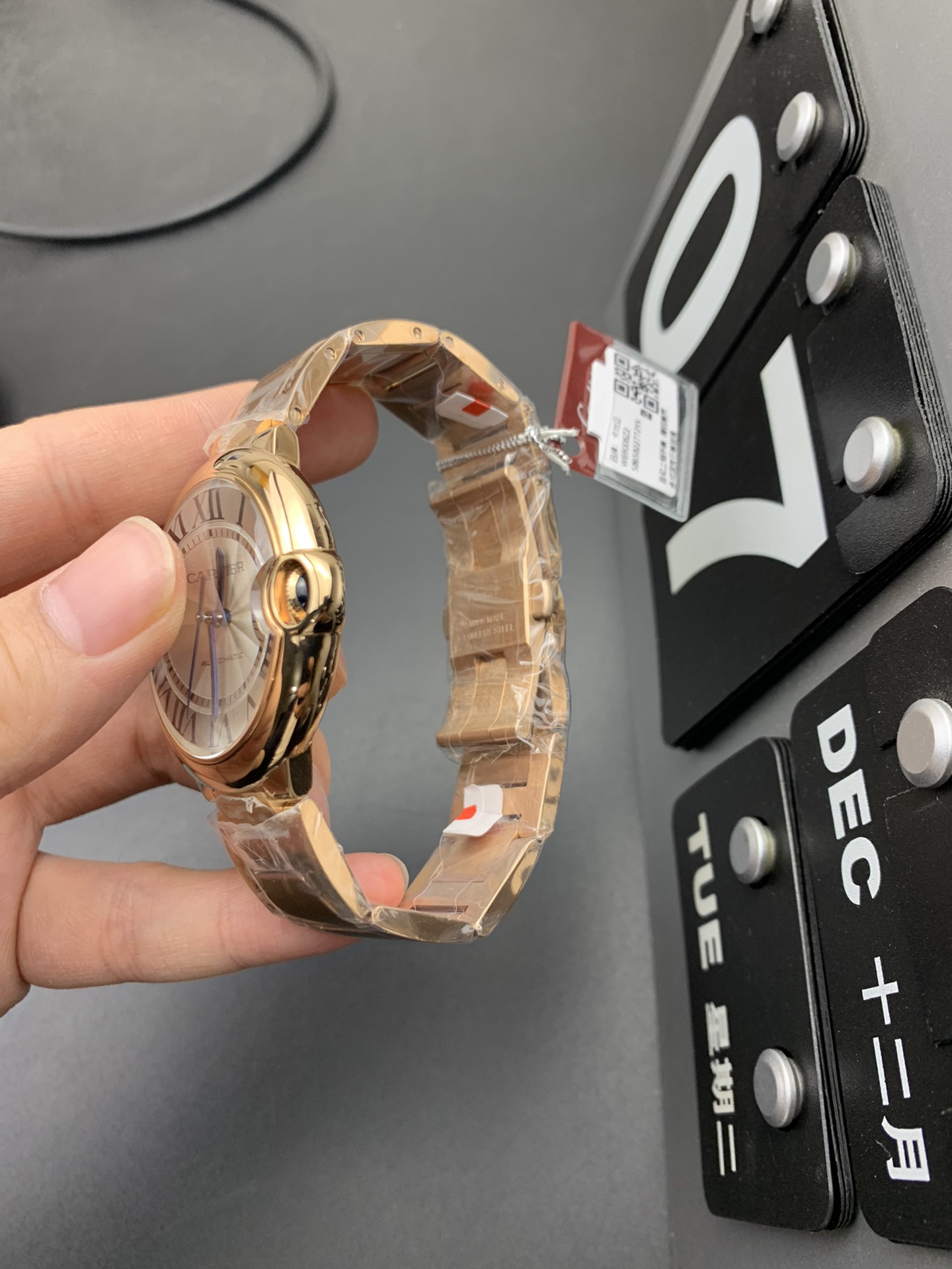 Cartier 玫瑰金 球