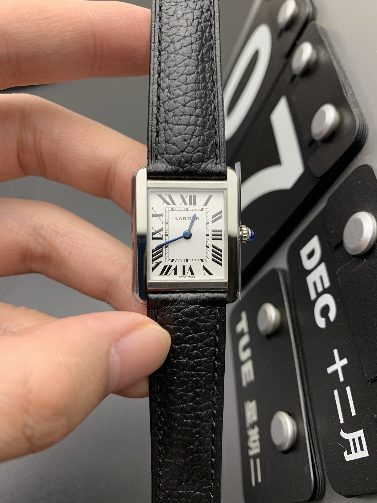 Cartier K11 石英坦克
