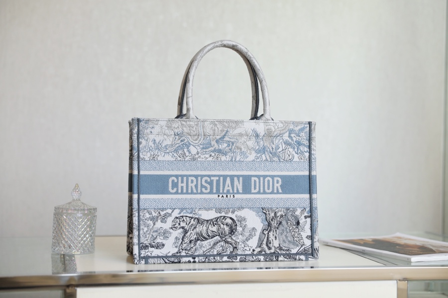 Dior Shop
 Handbags Tote Bags Blue Embroidery