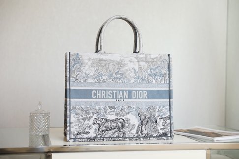 Buy Replica Dior Handbags Tote Bags Blue Embroidery