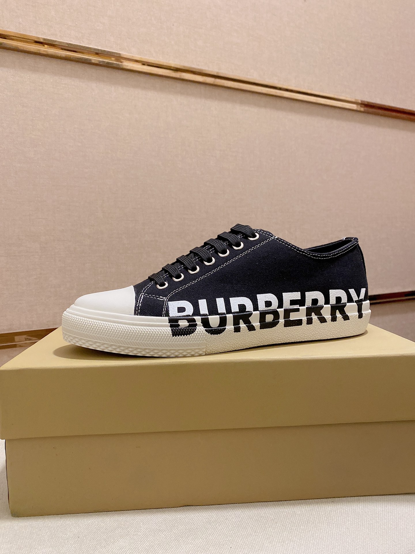 Factory precio: contador sincronizado BURBERRY Burberry superior compradores venta sincronizada núme