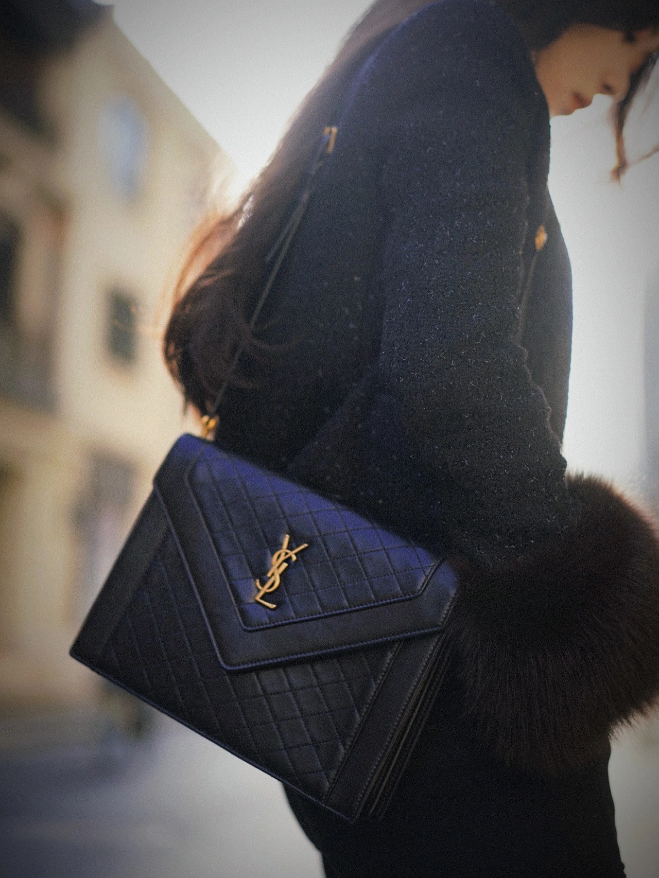 Saint laurent Ysl Gaby绗缝纹路信封斜挎包 668863黑色