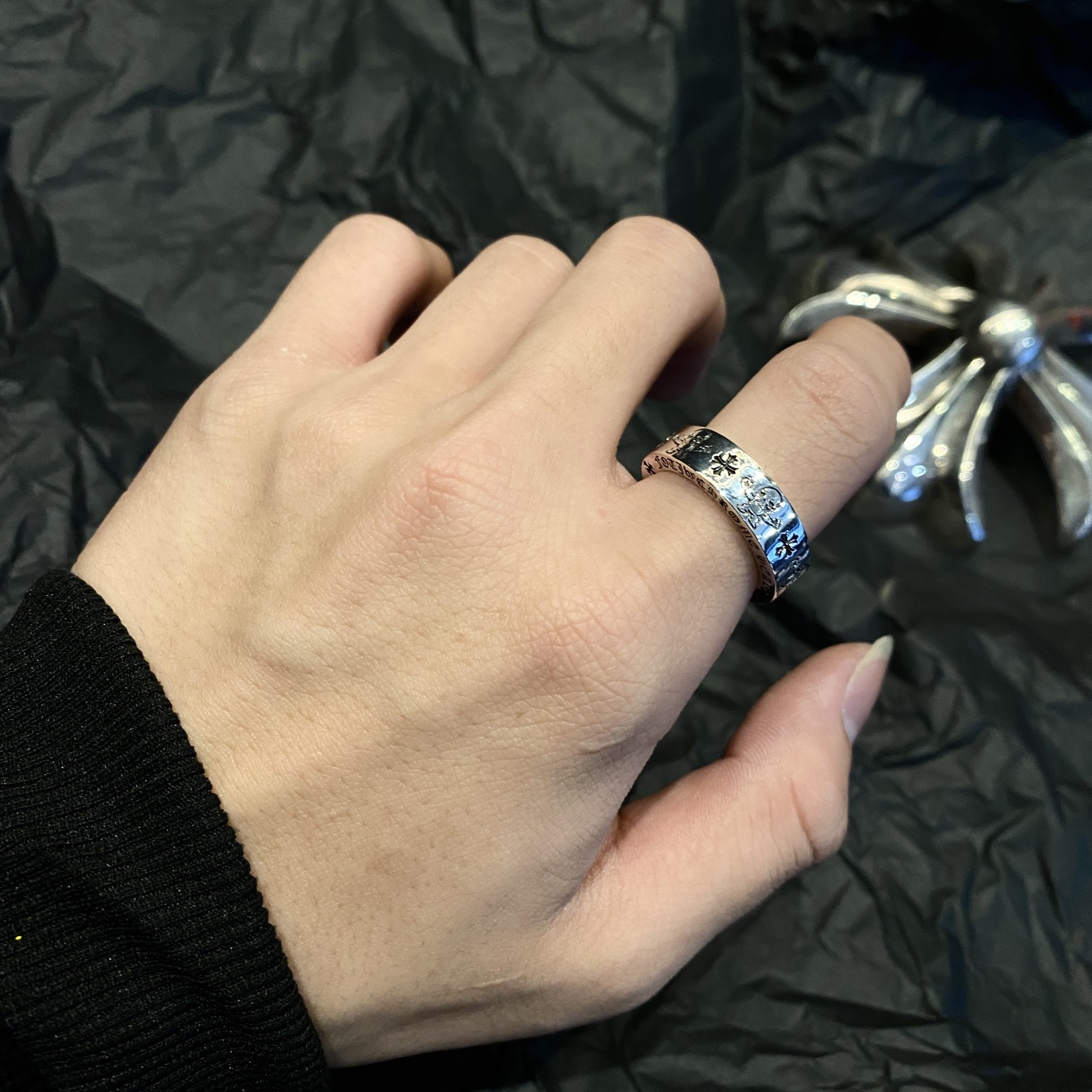 Chrome Hearts 新品上架Chrome hearts 克罗心骷髅字母戒