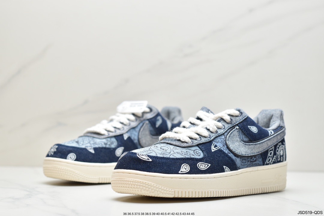 200  Air Force 1 Low 联名新品！空军一号牛仔布板鞋 905345-402
