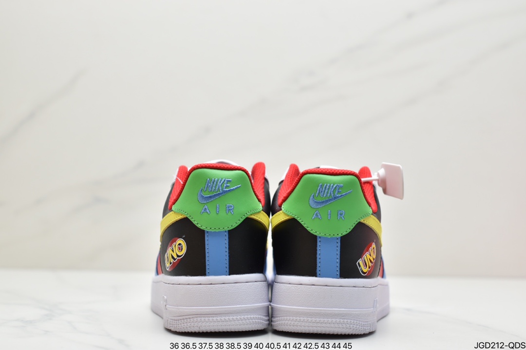 180 耐克Air Force 1′07”QS”空军一号经典低帮百搭休闲运动板鞋“DC8887