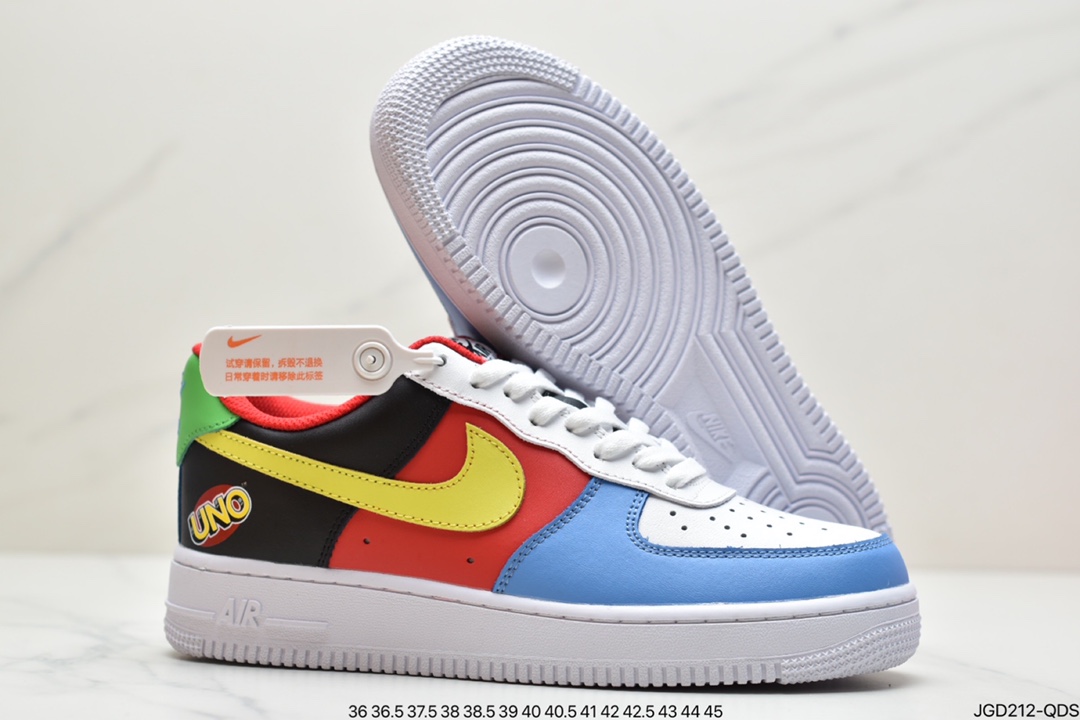 180 耐克Air Force 1′07”QS”空军一号经典低帮百搭休闲运动板鞋“DC8887