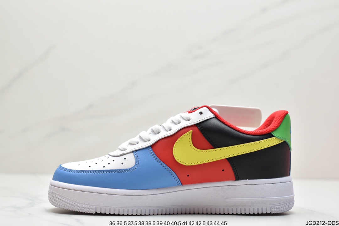 180 耐克Air Force 1′07”QS”空军一号经典低帮百搭休闲运动板鞋“DC8887