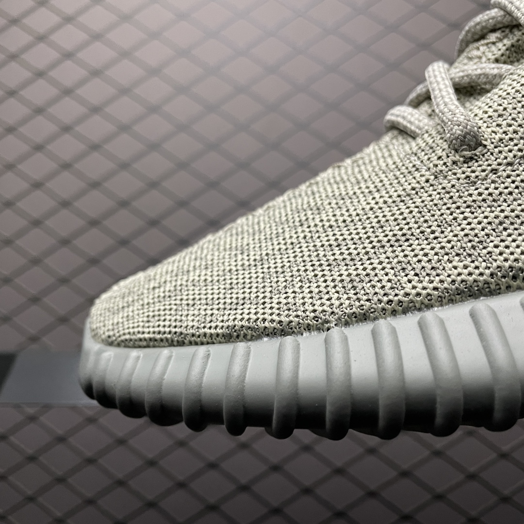 Adidas Yeezy Boost 350, Kanye West's Yeezy, export version AQ2660. Made 6