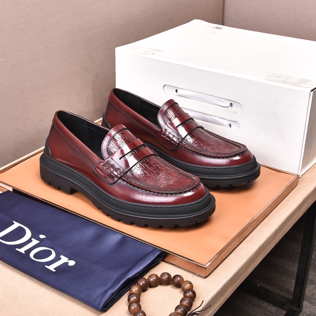NO:744944,Water-dyed cowhide, original quality Dior - Dior original purchase, high-end leather shoes, the fabric is made of cowhide imported from Italy, water-dyed cowhide/cowhide, special original outsole, fine workmanship, actual photo taken size 38-45 (with full set of packaging), dior, dior, cowhide19860909水染牛里 原单品质Dior —.迪奥 原单代购、高端皮鞋、面料采用意大利进口牛皮水染牛里/牛皮里特供原版大底、做工精细、实物拍摄size38-45（配全套包装）,,dior,dior,cowhide,Men's shoes