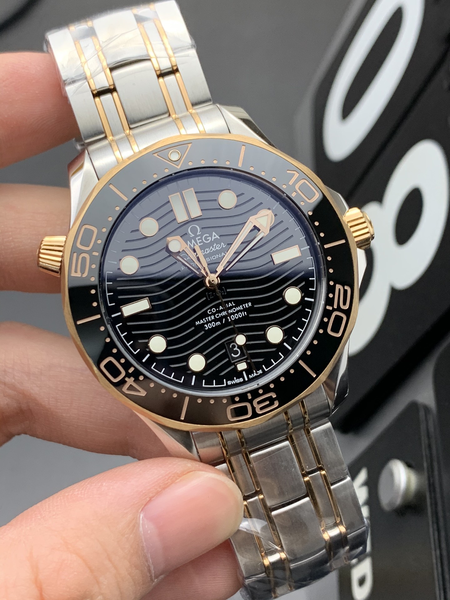 Omega OR 间金海马
