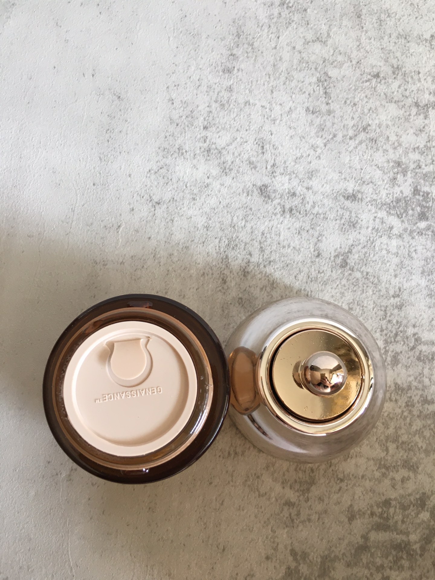 LA MER Luminous Renewal Eye Cream, 15ml - Reduce Wrinkles & Fine Lines 5 i1638940116 1046 4
