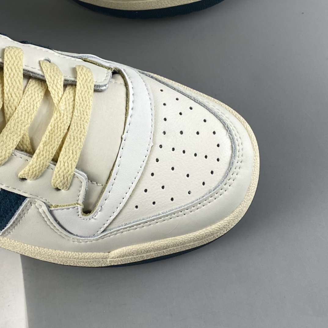 P170  Adidas Originals Forum 84 Low 人气单品 经典复古篮球鞋 GX4536