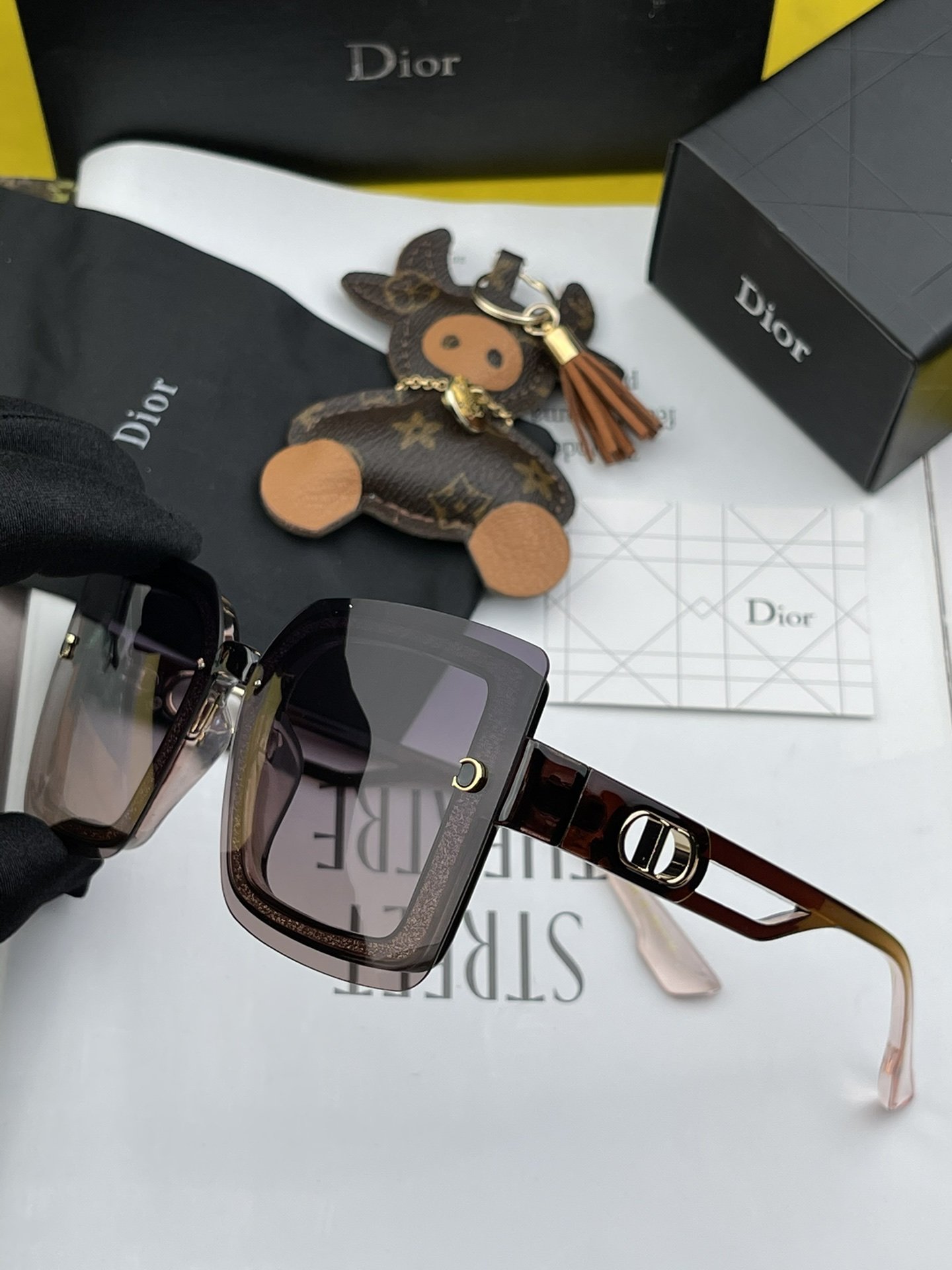 Dior2021新款偏光太阳镜款式多