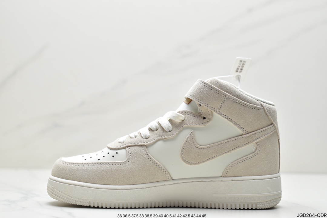 180 耐克Nike Air Force 1 Low ”乳白中帮”  空军一号经典款运动板鞋 CW7584-200