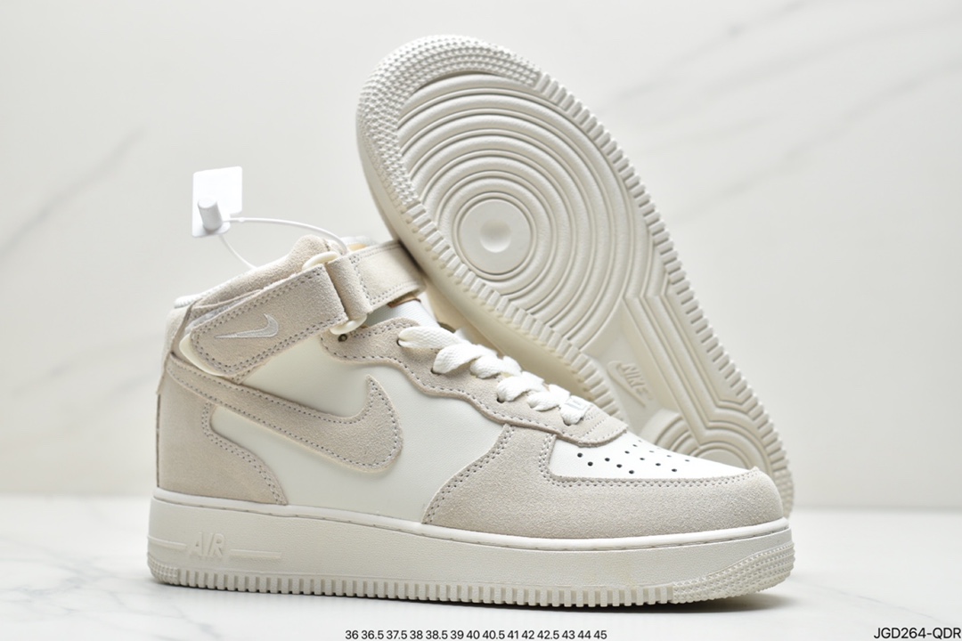 180 耐克Nike Air Force 1 Low ”乳白中帮”  空军一号经典款运动板鞋 CW7584-200