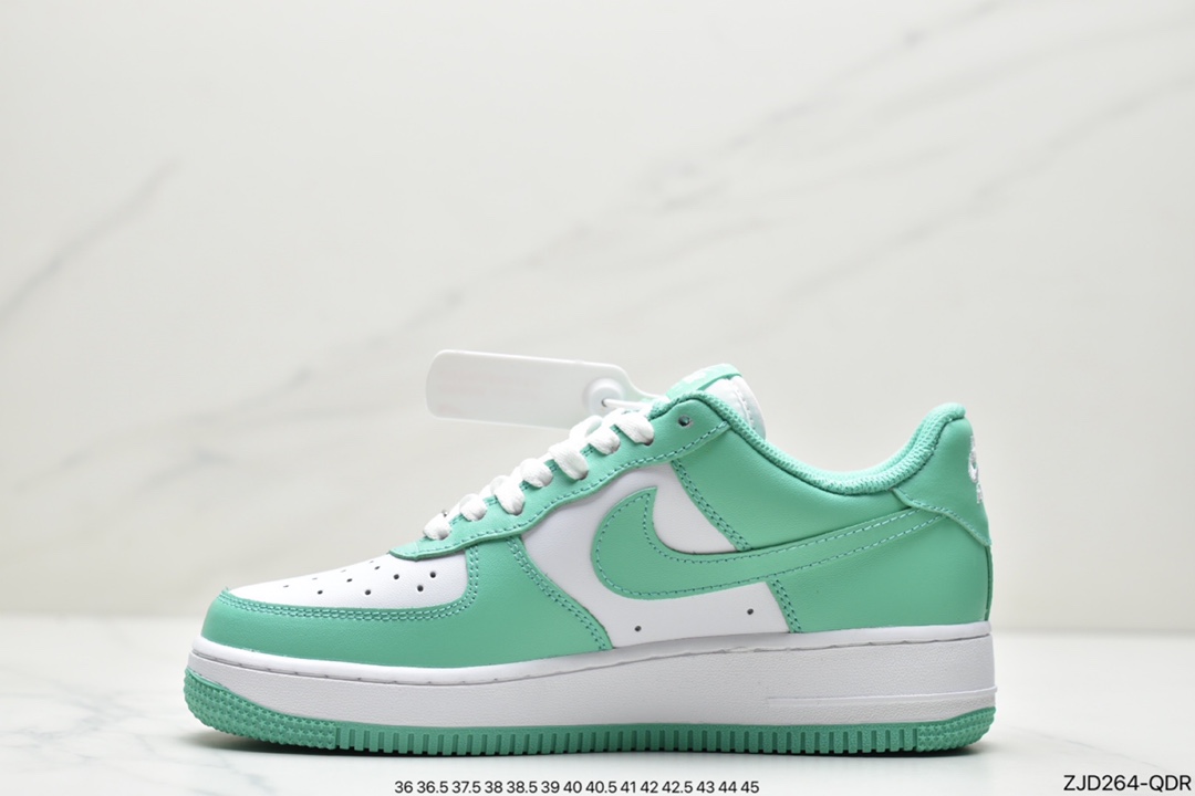 240 耐克Nike Air Force 1 Low  空军一号低帮百搭休闲运动板鞋BS8871