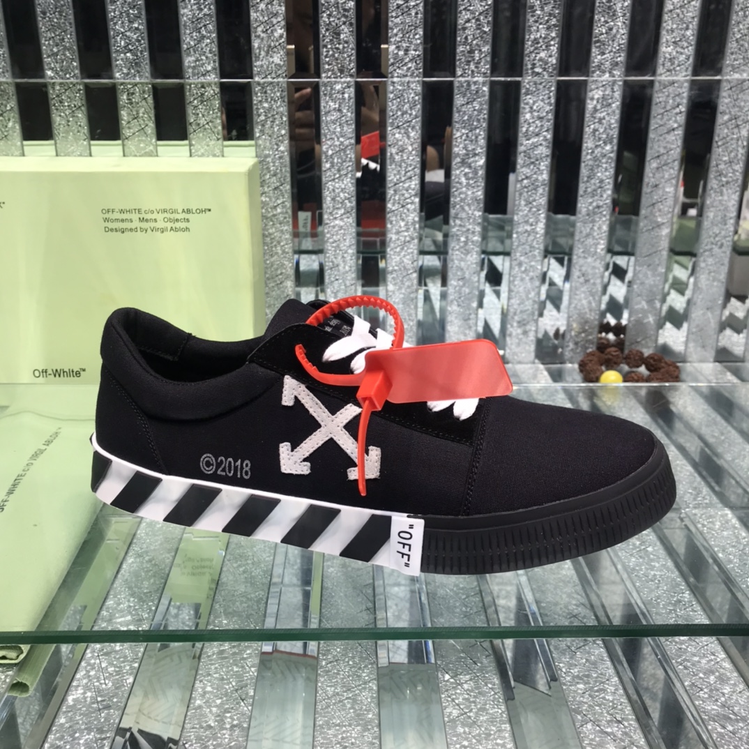 P200 [OFF] OFF BLANCO OW FW correa amarilla flecha blanca zapatos de marea negro de alta en Europa y